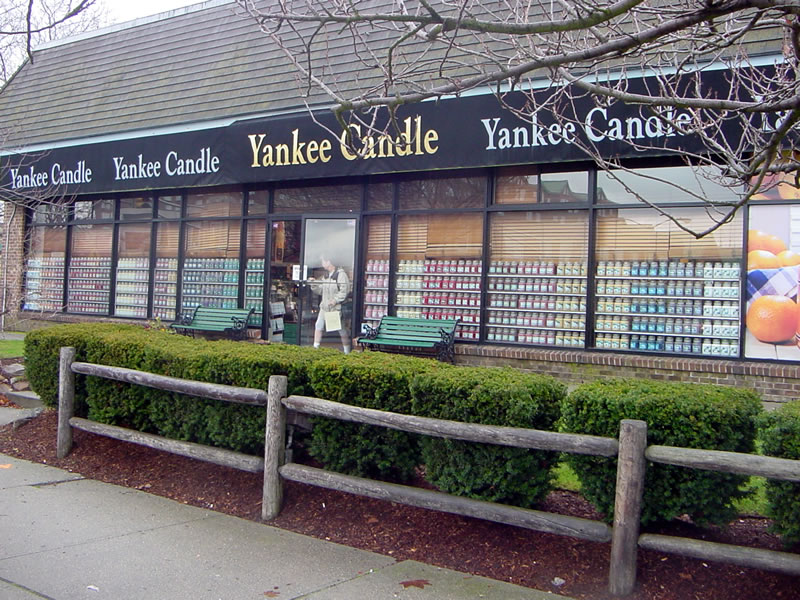 Yankee Candle Newport, RI.